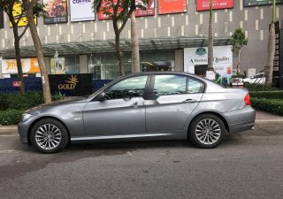 BMW 3 Series   320i  2010 - Cần bán BMW 320i 2010, nhập khẩu nguyên chiếc