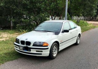 BMW 3 Series 2000 - Cần bán lại xe BMW 323i sản xuất 2000, màu trắng