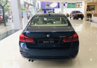 BMW 3 Series 2018 - Bán ô tô BMW 3 Series 320I đời 2018, màu xanh lam, nhập khẩu nguyên chiếc