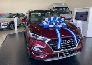 Hyundai Tucson 2019 - Bán Hyundai Tucson năm 2019, màu đỏ, nhập khẩu nguyên chiếc, 789tr