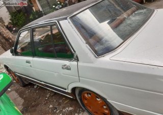 Nissan Bluebird 1.8   1990 - Cần bán lại xe Nissan Bluebird 1.8 đời 1990, màu trắng, xe nhập