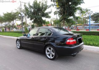 BMW 3 Series 2005 - Cần bán BMW 325i 2005, màu đen số tự động