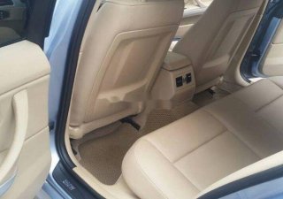 BMW 3 Series 320i 2010 - Bán xe BMW 320i, sản xuất 2010, số tự động, màu xanh đá