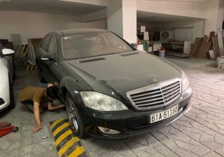 Mercedes-Benz S class    S550  2007 - Cần bán lại xe Mercedes S550 2007, màu đen, nhập khẩu nguyên chiếc còn mới, giá 795tr