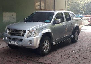 Isuzu Dmax   3.0 2010 - Bán ô tô Isuzu Dmax 2010, màu bạc còn mới, giá tốt