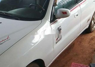 Daewoo Lanos 2001 - Cần bán Lanos XS năm 2001, màu trắng, giá tốt