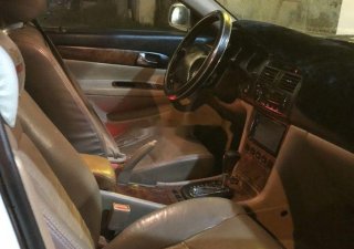 Daewoo Magnus   2004 - Bán Daewoo Magnus sản xuất 2004, màu trắng, xe nhập, số tự động 