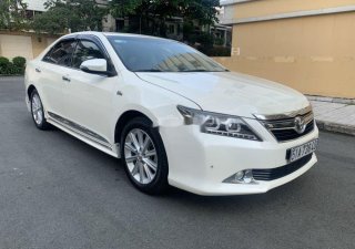 Toyota Camry  2.5G  2013 - Bán Toyota Camry 2.5G đời 2013, màu trắng xe gia đình