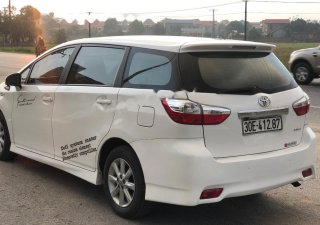 Toyota Wish 2011 - Cần bán Toyota Wish sản xuất 2011, màu trắng, nhập khẩu  