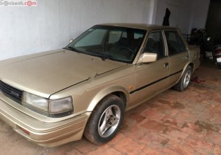 Nissan Bluebird 2.0  1990 - Cần bán Nissan Bluebird 2.0 1990, nhập khẩu nguyên chiếc