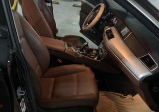 BMW 5 Series 528i GT 2017 - Cần bán gấp BMW 528i GT đời 2017, màu đỏ, nhập khẩu