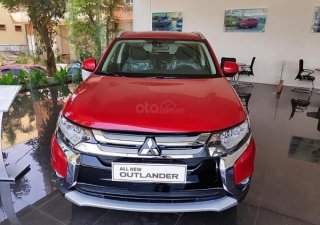 Mitsubishi Outlander 2019 - Cần bán xe Mitshubishi Outlander 2.0 CVT Premium năm 2019, màu đỏ, số tự động