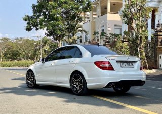 Mercedes-Benz C class 2013 - Bán Mercedes C300 AMG sản xuất 2013, màu trắng