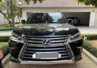 Lexus LX   2017 - Cần bán gấp Lexus LX570 sản xuất năm 2017, màu đen, xe nhập 