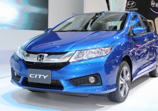 Honda City CVT 2016 - Khuyến mãi giảm giá sâu khi mua chiếc Honda City CVT, sản xuất 2016, giao xe nhanh tận nhà