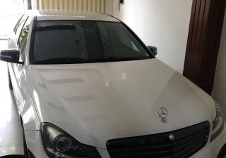 Mercedes-Benz C class   2012 - Bán xe Mercedes C250 đời 2012, màu trắng, nhập khẩu nguyên chiếc