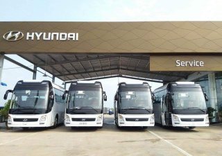 Hyundai Universe 2019 - Dòng xe Hyundai Universe 47 chỗ, sản xuất năm 2019, màu trắng