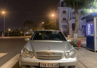 Mercedes-Benz C class   2003 - Bán ô tô Mercedes C class sản xuất 2003, xe gia đình