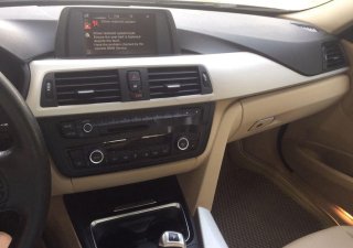 BMW 3 Series  320i   2015 - Bán BMW 3 Series 320i đời 2015, nhập khẩu nguyên chiếc