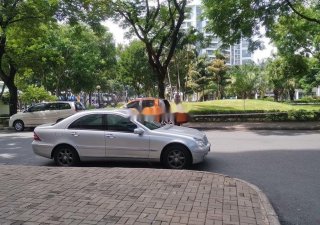 Mercedes-Benz C class   2003 - Cần bán xe Mercedes C200 đời 2003, bảng số cực đẹp