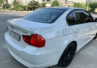 BMW 3 Series 2009 - Bán BMW 3 Series 320i sản xuất 2009, màu trắng
