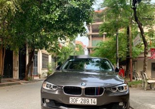 BMW 3 Series   2012 - Cần bán xe BMW 3 Series sản xuất năm 2012, màu nâu, nhập khẩu nguyên chiếc chính chủ, 750tr