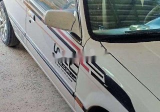 Nissan Bluebird   1990 - Bán Nissan Bluebird sản xuất 1990, màu trắng, xe nhập