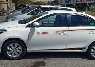 Toyota Vios 2017 - Cần bán xe Toyota Vios đời 2017, màu trắng