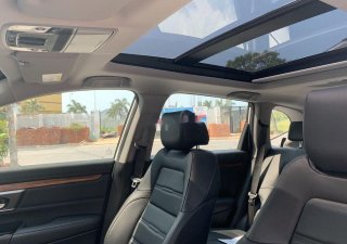 Honda CR V 2019 - Bán Honda CR V đời 2019, màu trắng như mới