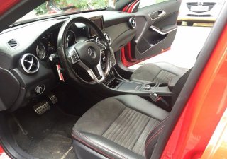 Mercedes-Benz GLA-Class 2015 - Ô tô Đức Thiện giảm giá sâu với chiếc Mercedes-Benz GLA 250 4Matic, sản xuất 2015, màu đỏ