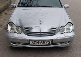 Mercedes-Benz C class 2003 - Bán xe Mercedes C class sản xuất năm 2003, màu bạc, xe nhập
