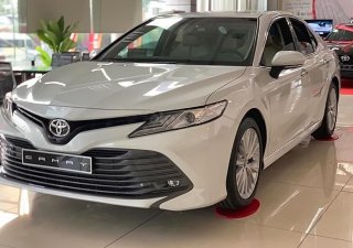 Toyota Camry 2.0 G 2020 - Bán xe Toyota Camry 2.0 G năm sản xuất 2020, màu đen, xe nhập Thái