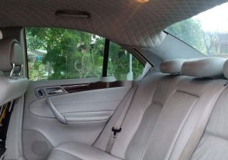 Mercedes-Benz C class 2003 - Cần bán gấp Mercedes 2003, màu đen giá cạnh tranh