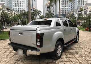 Isuzu Dmax 2016 - Bán Isuzu Dmax năm sản xuất 2016, màu bạc, nhập khẩu, giá thấp