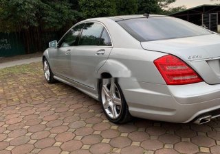 Mercedes-Benz S class  S Clas S550 2007 - Cần bán lại xe Mercedes S Clas S550 đời 2007, màu bạc, nhập khẩu xe gia đình