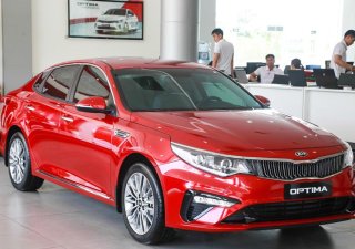 Kia Optima 2020 - Ưu đãi giá thấp với chiếc Kia Optima Luxury 2.0AT, sản xuất 2020, sẵn xe, giao nhanh