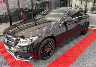 Mercedes-Benz C class 2018 - Cần bán gấp Mercedes đời 2018, màu xám
