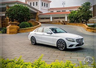 Mercedes-Benz C class   2020 - Bán Mercedes-Benz C200 New, model 2020 - Giá bán tốt nhất, giao xe sớm, trả góp 80%