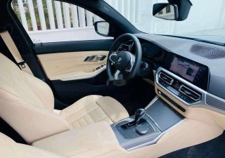 BMW 3 Series 2019 - Bán xe BMW 3 Series 330i năm sản xuất 2019