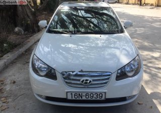 Hyundai Avante   2010 - Bán Hyundai Avante AT đời 2010, màu trắng, xe nhập  