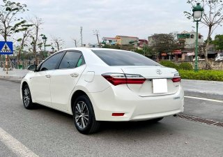 Toyota Corolla altis 2019 - Gia đình cần bán Altis 2019, số tự động, bản G, màu trắng còn mới tinh