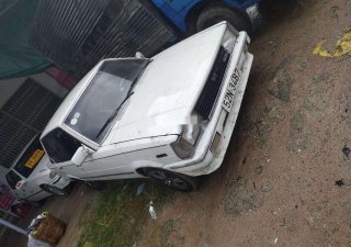 Toyota Corolla 1981 - Bán xe Toyota Corolla đời 1981, màu trắng, nhập khẩu nguyên chiếc