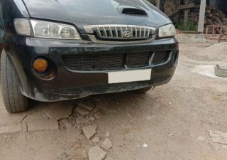 Hyundai Starex   Van 2.5 MT 2001 - Bán Hyundai Starex Van 2.5 MT năm sản xuất 2001, màu đen, nhập khẩu  
