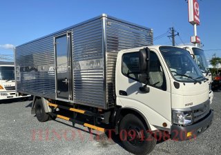 Hino 300 Series 2021 - Hino 3.5 tấn thùng kín đời 2021. 200tr giao ngay