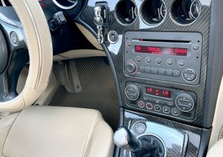 Alfa Romeo 2010 - Alfa Romeo nhập Ý 2010 loại Limited đó là hãng siêu xe đua thể thao
