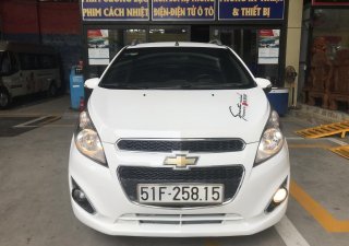 Chevrolet Spark LTZ 2015 - Bán Chervolet Spart 1.0 LTZ sx 2015, màu trắng, số tự động, xe tuyệt đẹp, chạy 35.000km