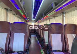 Hyundai Universe 2017 - Bán Hyundai Universe sản xuất năm 2017, màu trắng