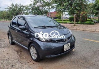 Toyota Aygo 2005 - Cần bán lại xe Toyota Aygo năm 2005, màu xám, xe nhập