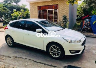 Ford Focus 2020 - Cần bán lại xe Ford Focus 2020, màu trắng như mới