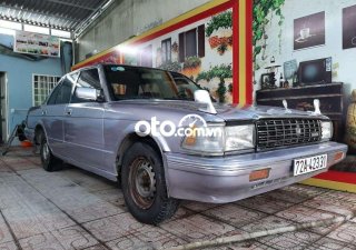 Toyota Crown 1991 - Cần bán Toyota Crown 1991, nhập khẩu nguyên chiếc, 49 triệu